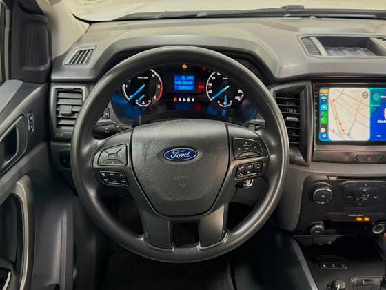 FORD RANGER 2.2 XLS 4X4 CD 16V DIESEL 4P AUTOMÁTICO